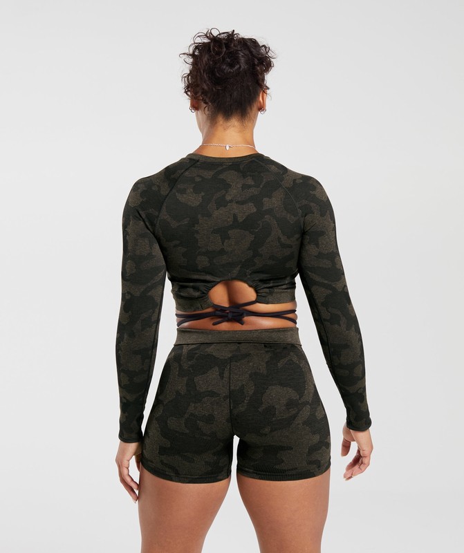 Gymshark Adapt Camo Seamless Ribbed Long Sleeve Crop Top Black / Camo Brown | 37612BIXL