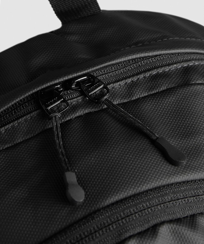 Gymshark Coated Pursuit Backpack Black | 01435HQNL
