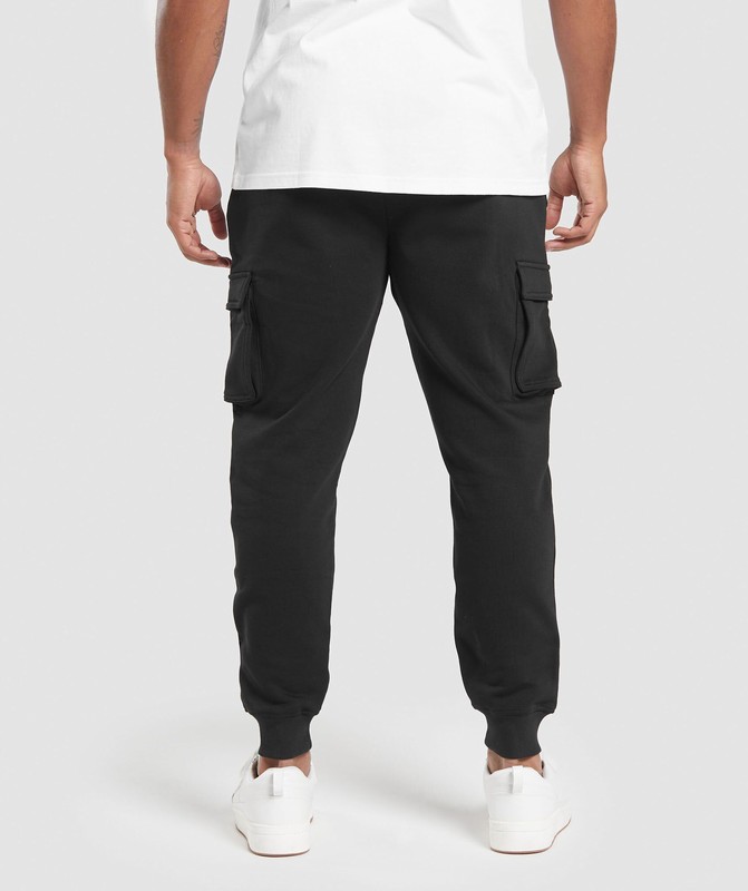 Gymshark Crest Cargo Joggers Black | 52370ARIF