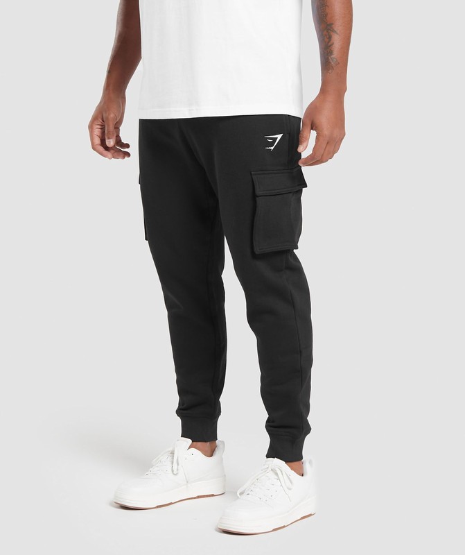 Gymshark Crest Cargo Joggers Black | 52370ARIF