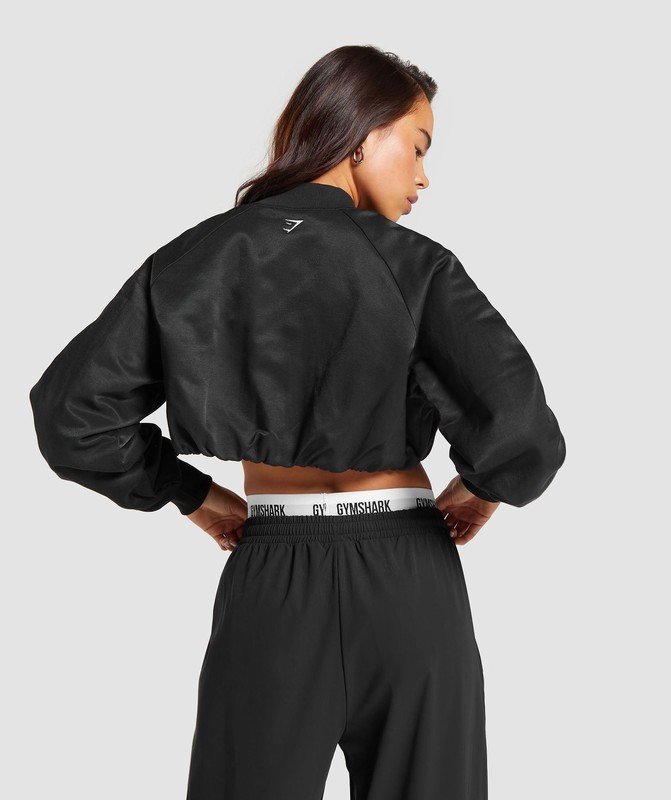 Gymshark Cropped Bomber Jacket Black | 83145ZCBO