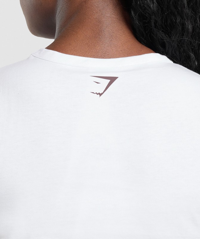 Gymshark DXB Baby Tee GFX White | 78349NCIV