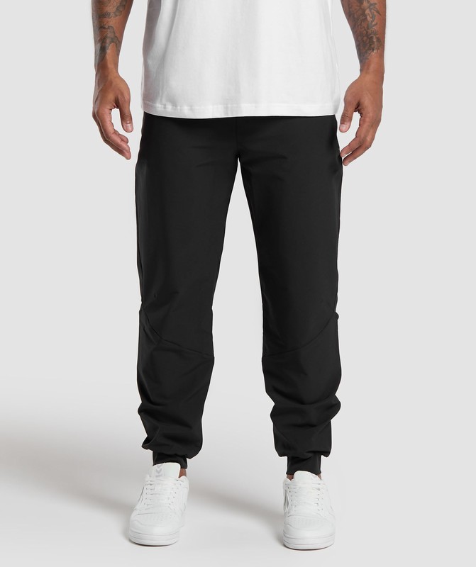 Gymshark Ease Woven Joggers Black | 58721VSPX
