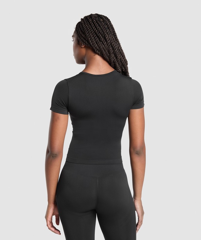 Gymshark Everyday Seamless Tight Fit Crew Neck Tee Black | 81392DPFX