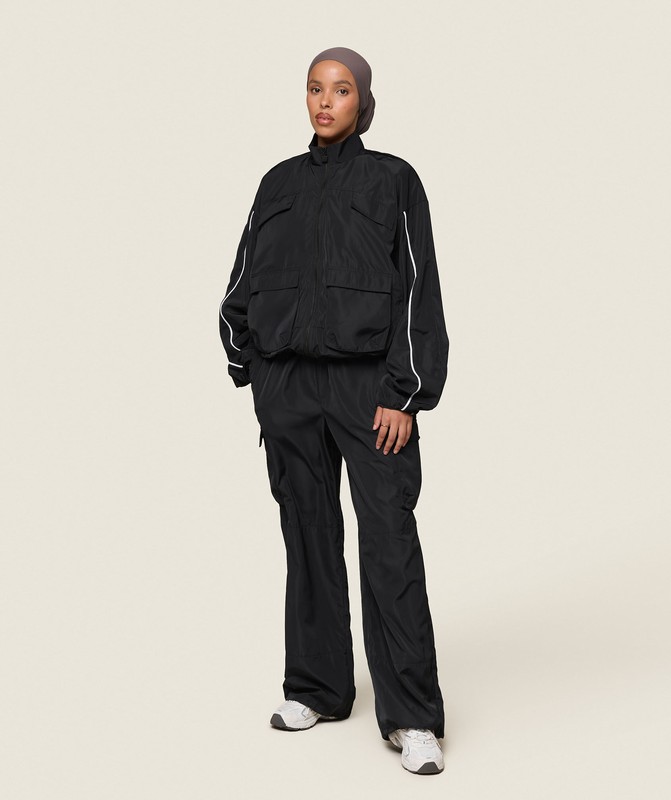 Gymshark GS x Leana Deeb Woven Jacket Black | 41629SETH