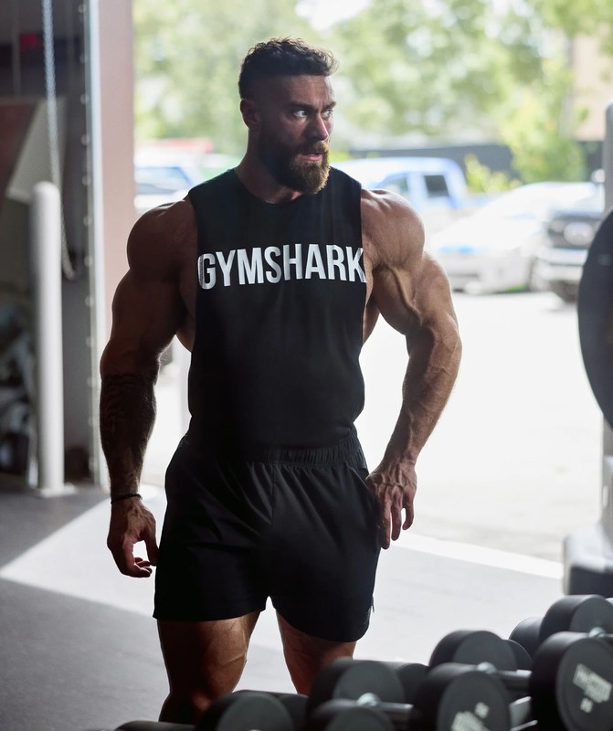Gymshark Impact Drop Arm Tank Black | 19286OSQN