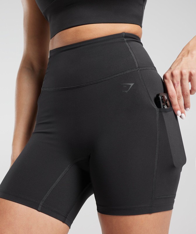 Gymshark Pocket Shorts Black | 81603QDGL