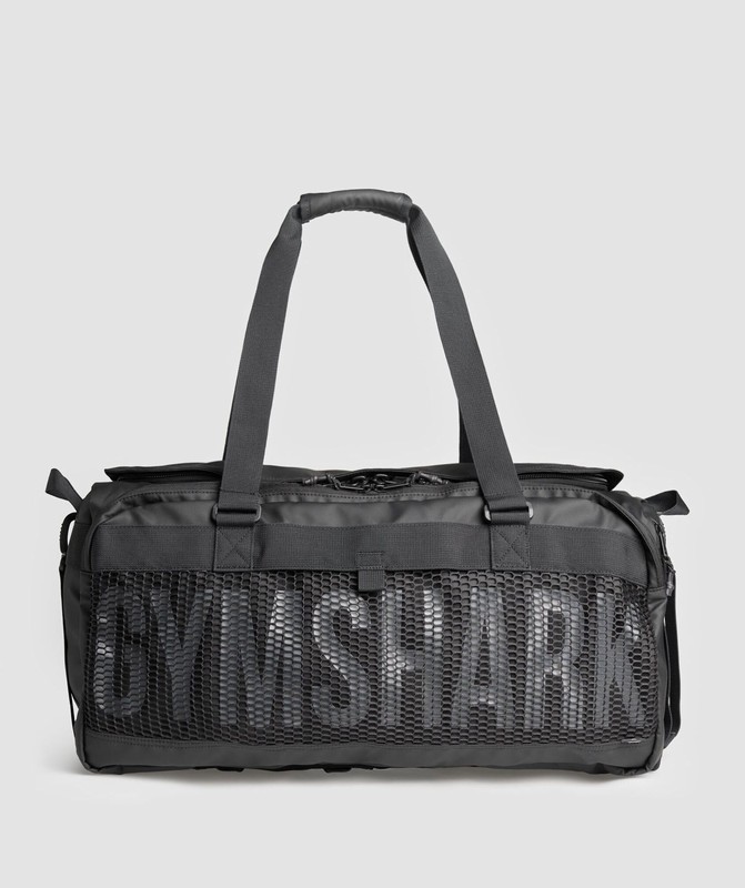Gymshark Pursuit Duffle Bag Black / Pitch Grey | 38925UMTD