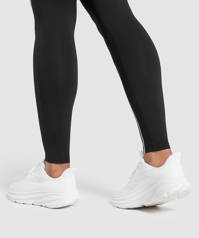 Gymshark Running Warmth Leggings Black | 56471DMYL