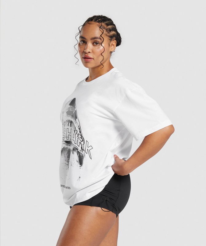 Gymshark Shark Attack OS Baggy Tee GFX White | 17234ABCT