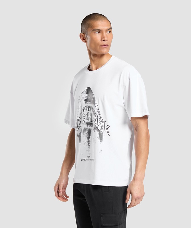 Gymshark Shark Attack OS Tee GFX White | 01945SQML