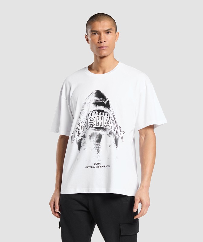 Gymshark Shark Attack OS Tee GFX White | 01945SQML