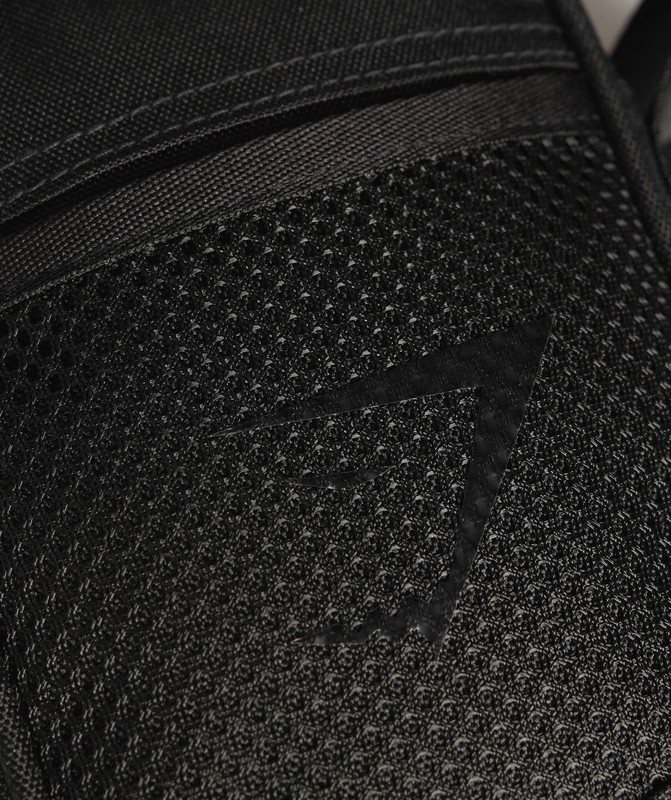 Gymshark Sharkhead Side Bag Black | 60987AWJC