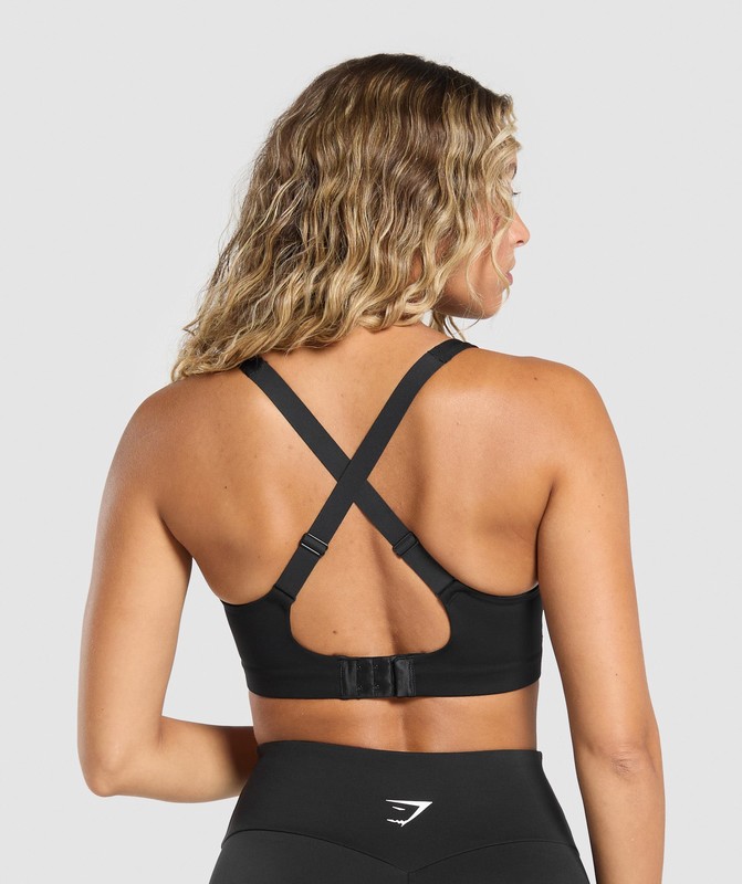 Gymshark Strappy Back Medium Support Sports Bra Black | 81273YPHQ