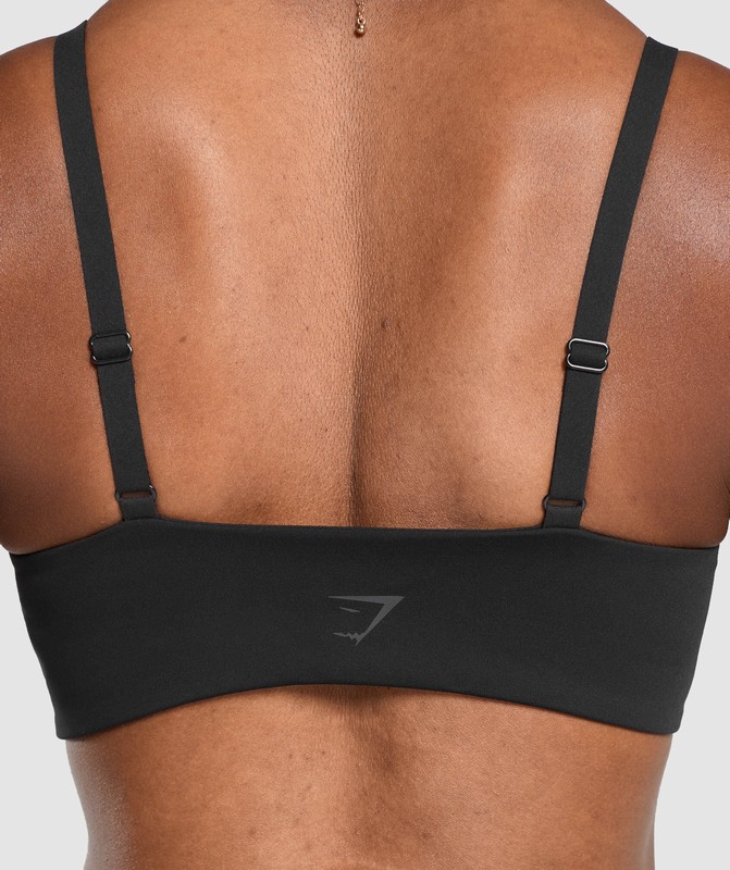 Gymshark Twist Front Bralette Black | 37298PKCO